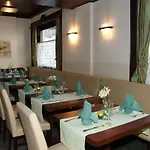 Dolomitenhotel Отель 3*