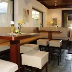Dolomitenhotel Лиенц
