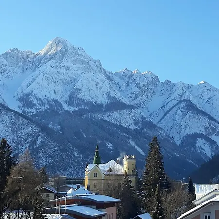 Dolomitenhotel ホテル 3*