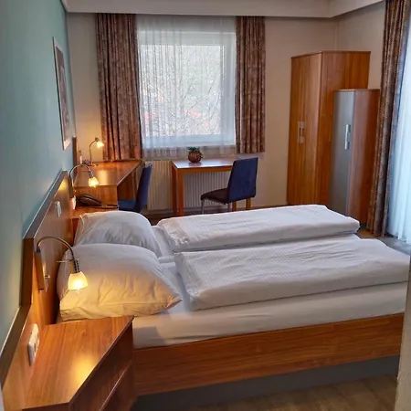 Hotel Dolomitenhotel 3*